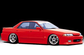 R32 SKYLINE 4DR